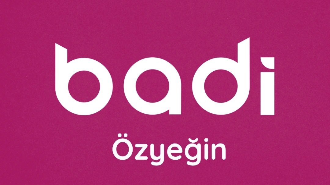 ÖZYEĞİN ÜNİVERSİTESİ Kapak Görseli